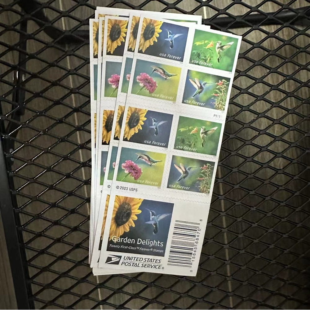 50 Books Garden Delights Forever Stamps